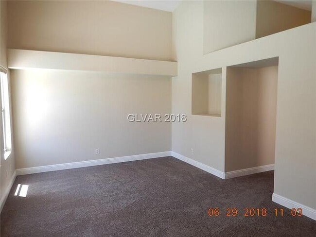 Building Photo - COMING SOON - Ready no later than Mid March