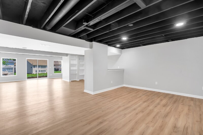 Building Photo - 420 Morning Meadow Dr