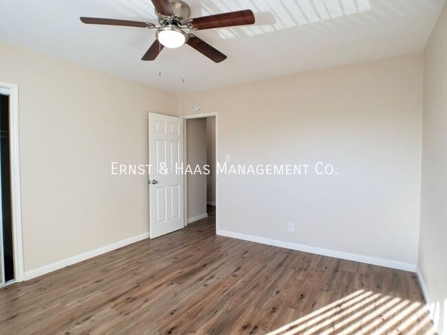 Building Photo - 77 E Mountain View St