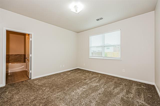 Building Photo - 9425 Bald Cypress St