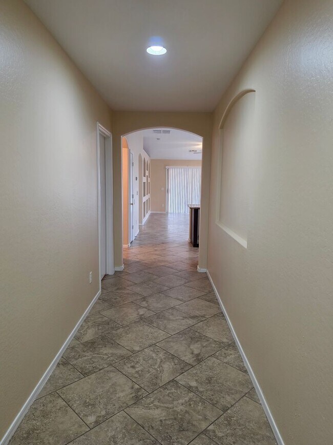 Building Photo - Villages of Laveen Ranch