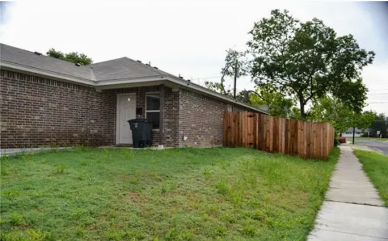 Building Photo - 1204 N 18th St