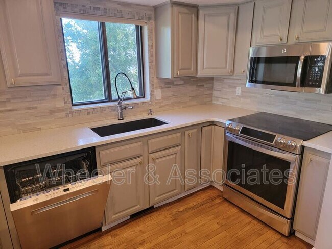 Building Photo - 1269 E 3075 N