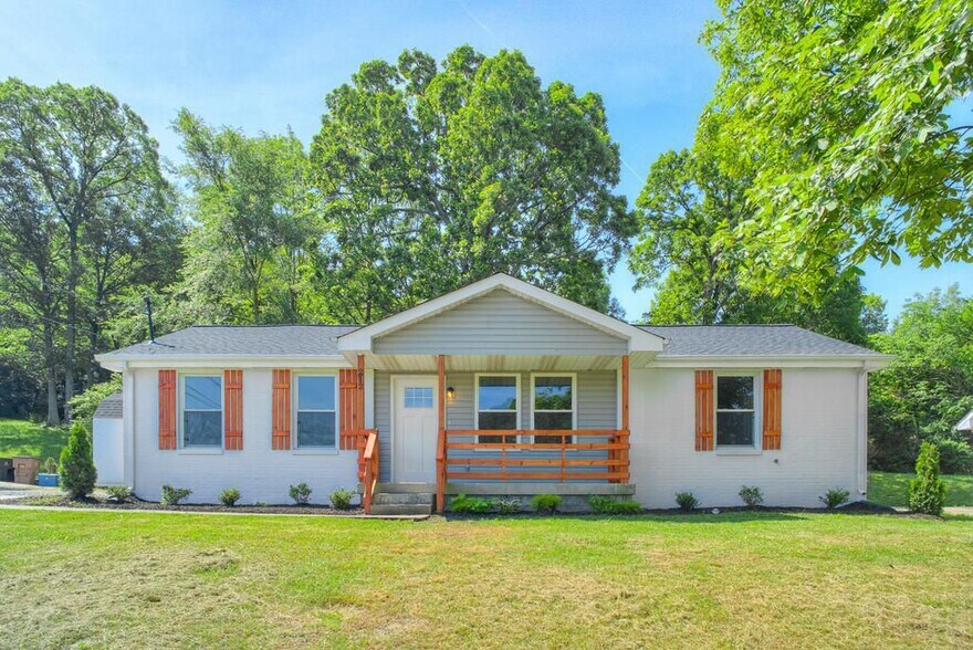 Building Photo - 212 Broadmoor Dr