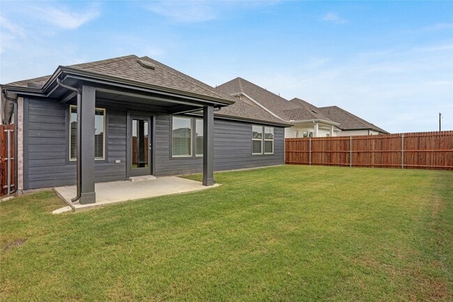 Building Photo - 115 Whitlow Dr