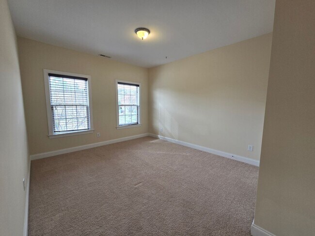 Building Photo - NEW LISTING in Cary NC!!