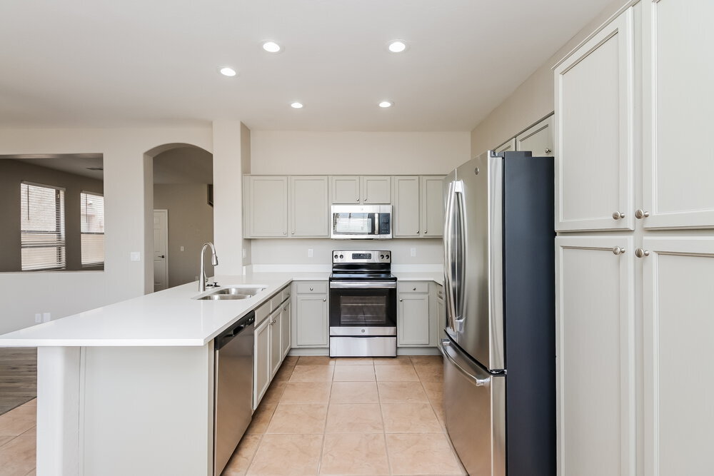 Building Photo - 125 N 22nd Pl