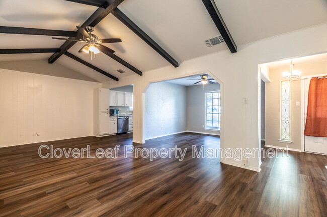 Building Photo - 5102 Staplehurst St