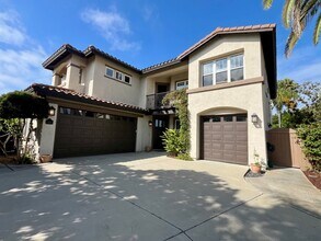 Building Photo - Carlsbad 4 bedroom Stunner on Cul-de-sac w...