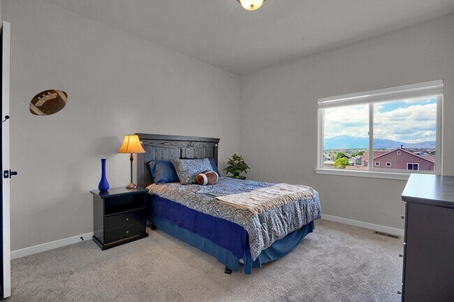 Building Photo - $1914 | 3BR/2.5BA | Newly Built Townhome f...