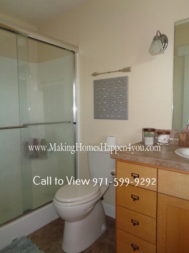 Building Photo - 1778 Schoolhouse Ct NW