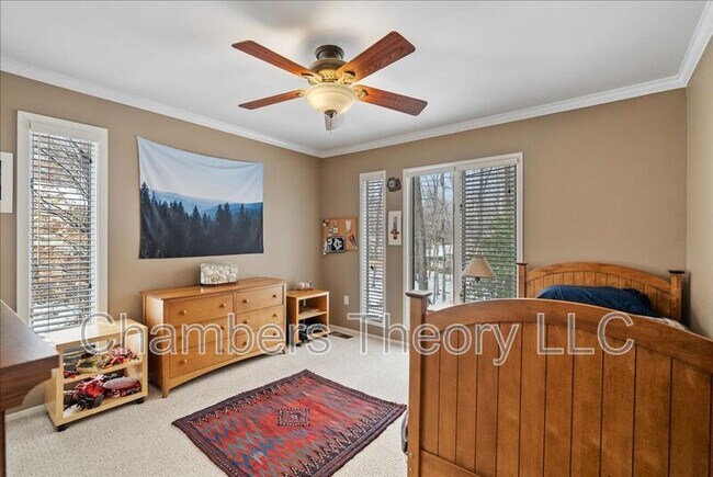 Building Photo - 8709 Hidden Hill Ln