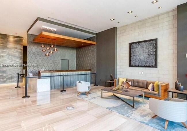 Building Photo - 3451 NE 1st Ave