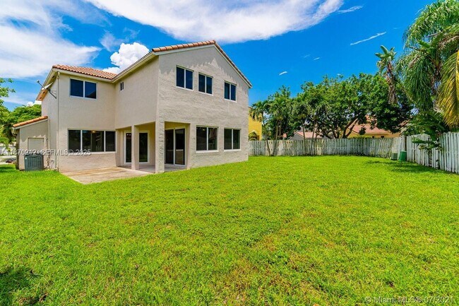 Building Photo - 784 Chimney Rock Rd