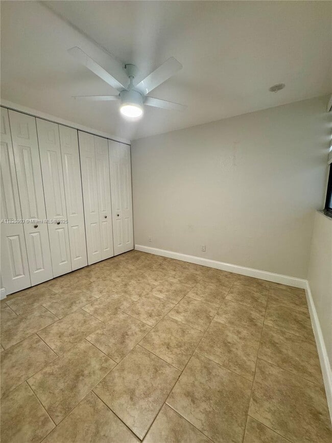 Building Photo - 8437 Forest Hills Dr