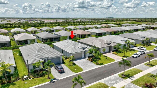 Building Photo - 12522 SW Emerald Estuary Ter