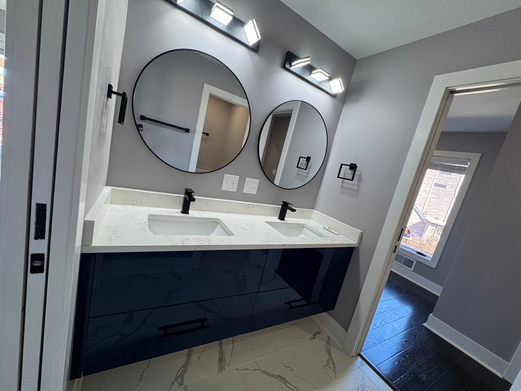 Building Photo - 3116 Dobson St