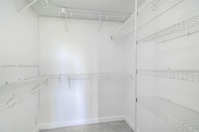 Building Photo - 7900 Fairview Dr