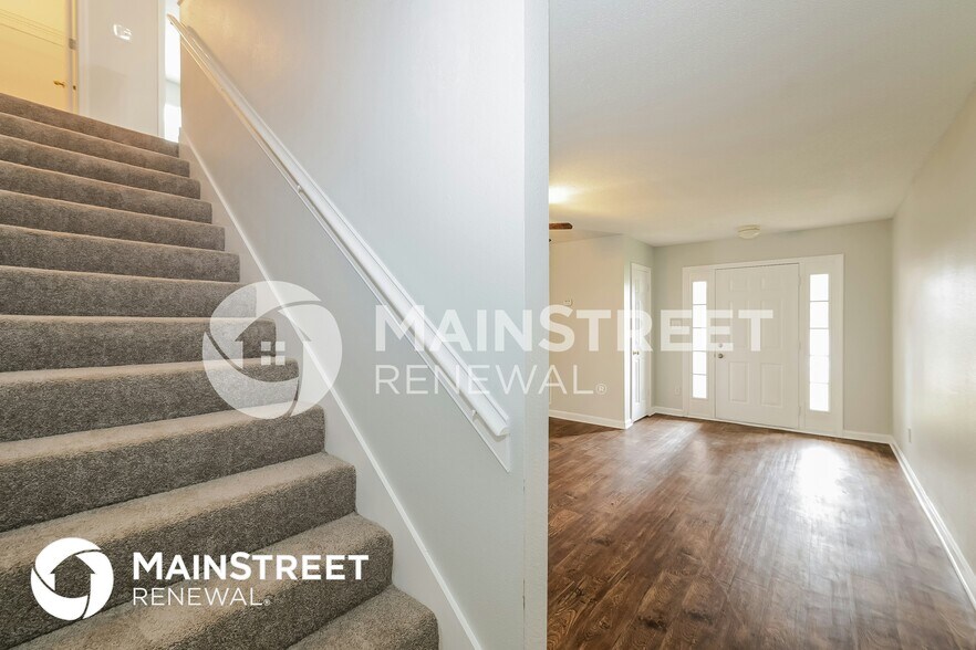 Building Photo - 4674 Royal View Dr