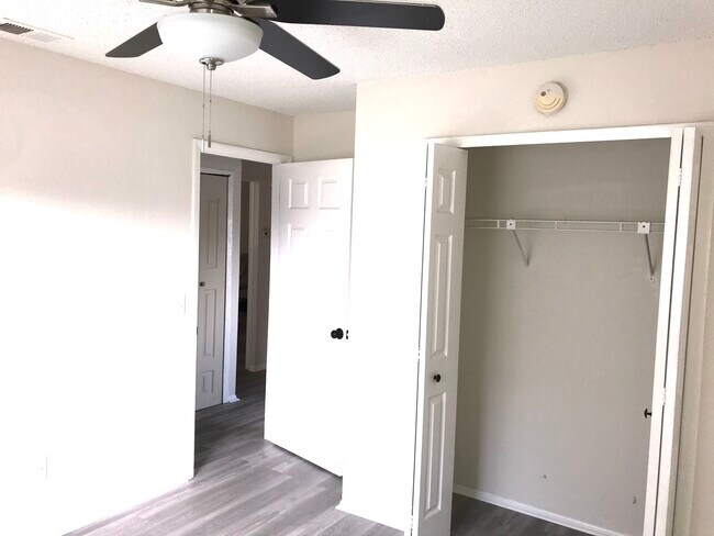 bedroom 3 - 5845 Willow Leaf Ct