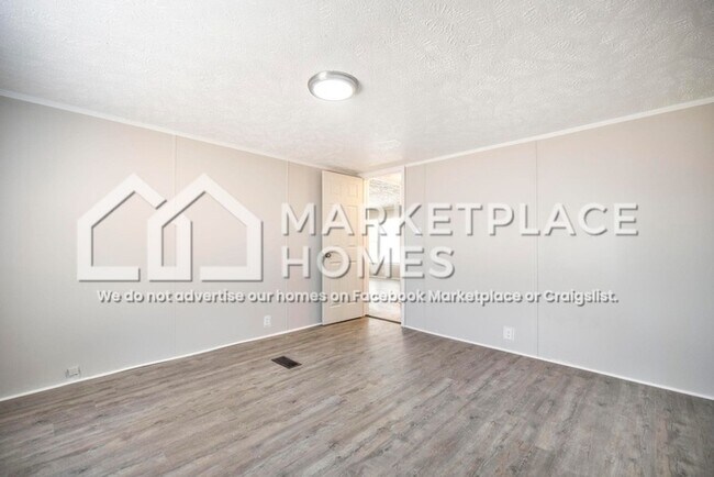 Building Photo - 55 Misty Ln