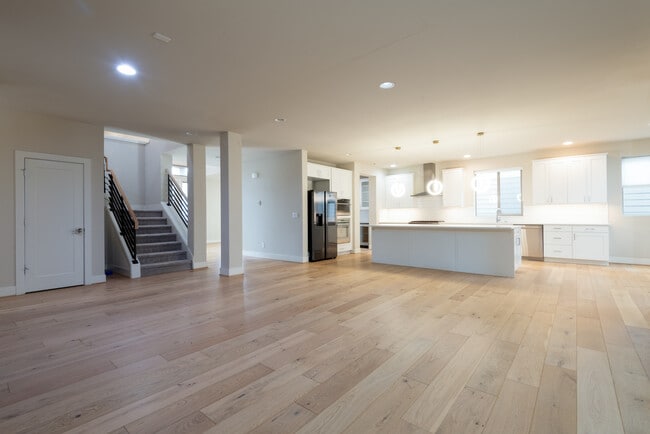 Building Photo - 4077 233rd Pl SE