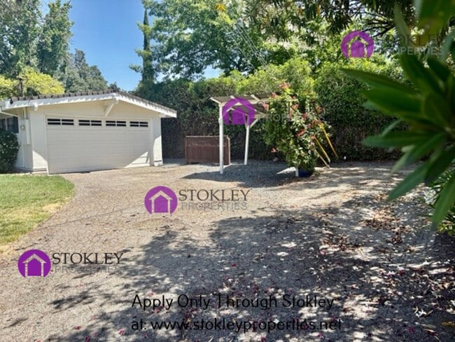 Building Photo - Stokley Properties Presents 1558 1St. Ave....
