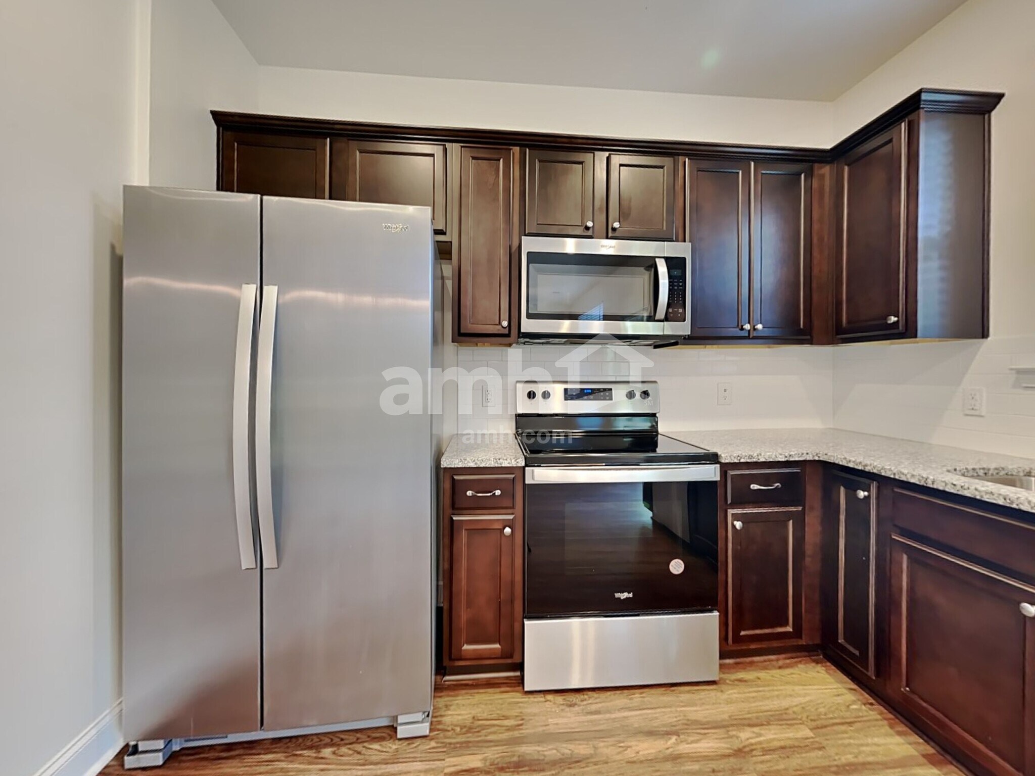 Building Photo - 1821 Produce Ln