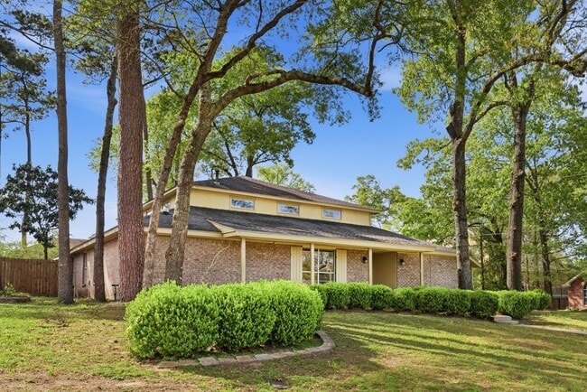 Building Photo - 9052 Zapata Way