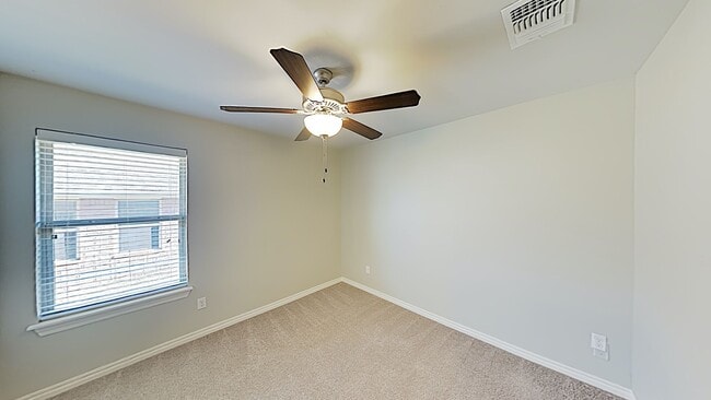 Building Photo - 4 Bedroom, 3 Bathroom Single Story in East Edmond With Storm Shelter