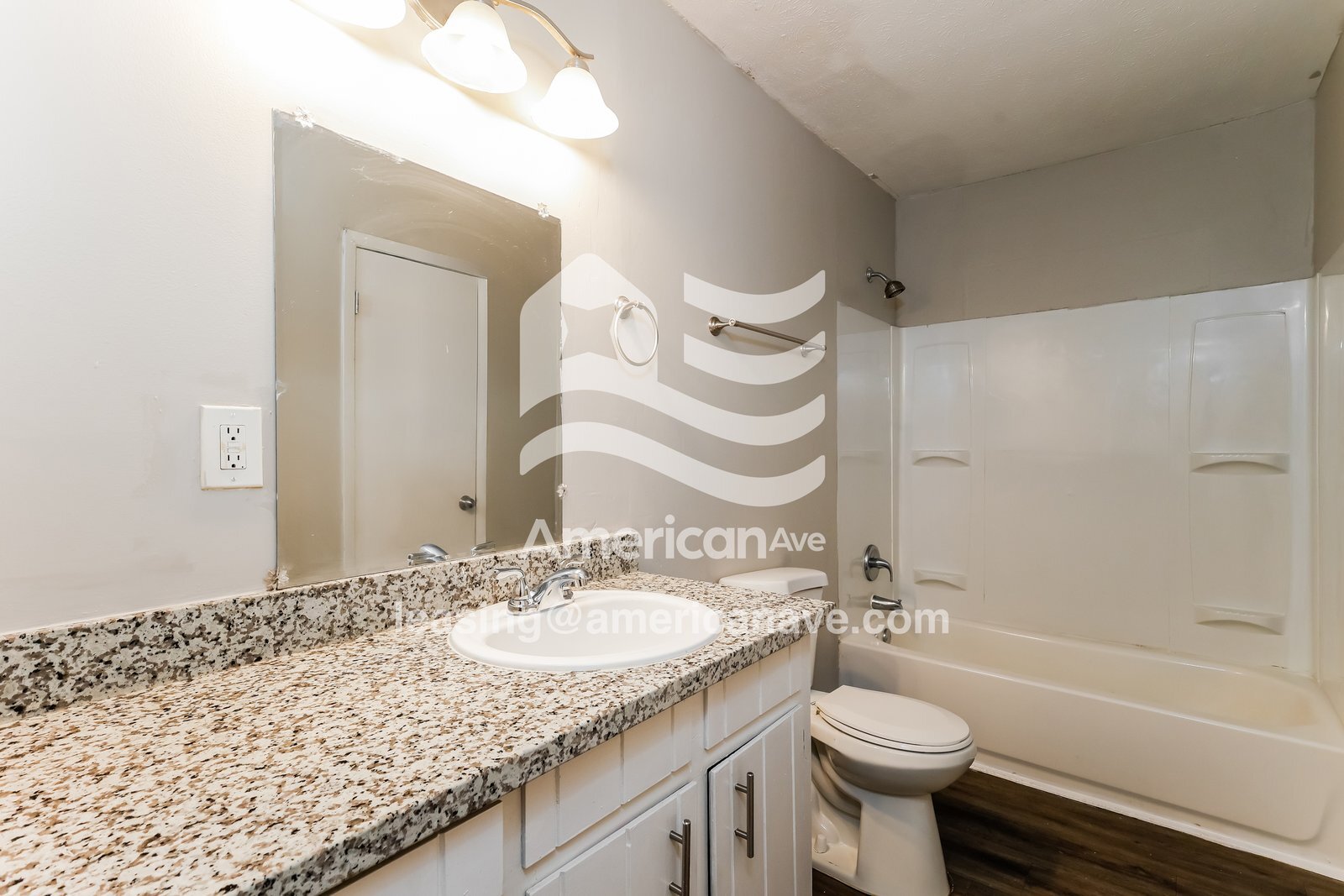 Building Photo - 475 Lowe Cir