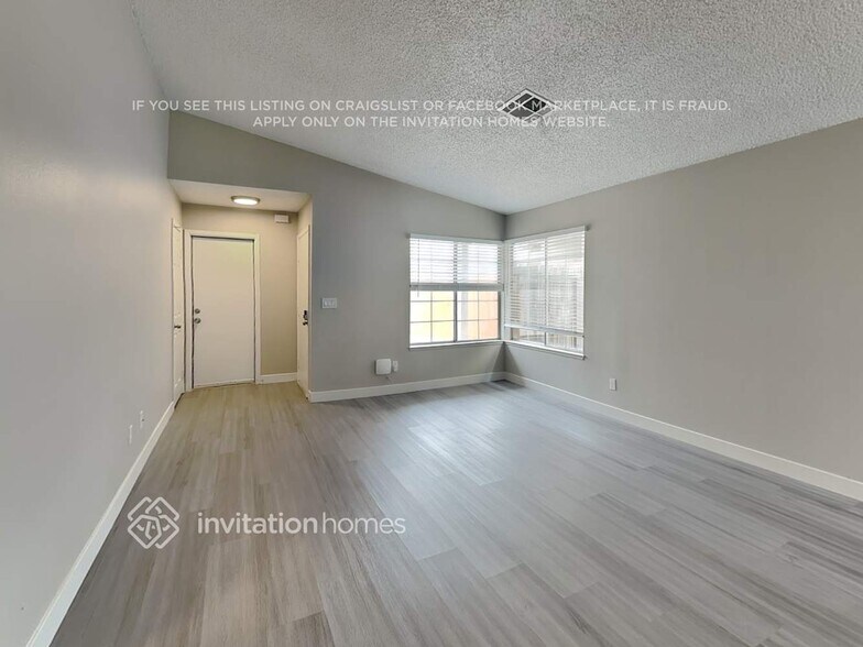 Building Photo - 7020 Cornflower Dr