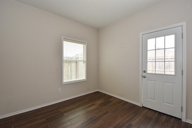 Building Photo - 3615 Bridgebluff Ln