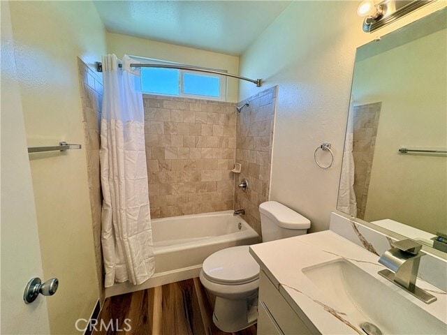 Building Photo - 1452 3rd St