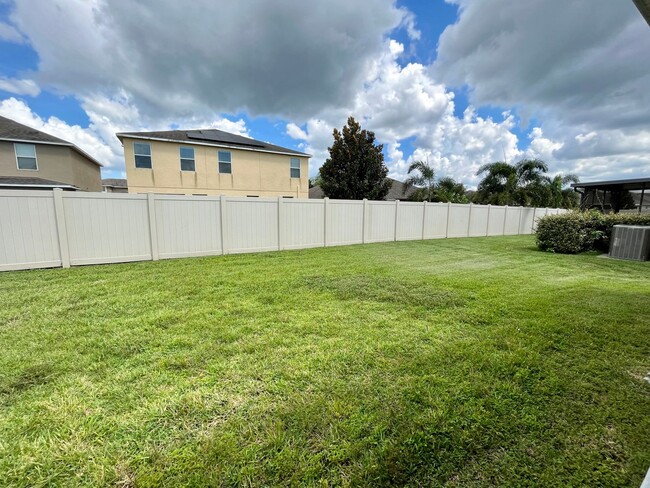 Building Photo - BEAUTIFUL 4 Bed 3 Bath HOME in Wimauma FL!!!