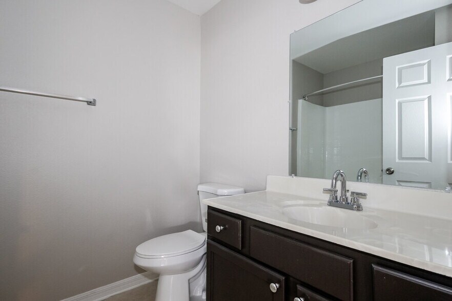 Building Photo - 11436 Ivy Flower Loop