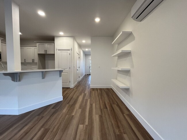 Building Photo - Modern 2022-Built 3-Bedroom Home with Open Layout, Entertainer’s Kitchen. Near Parks & Playgrounds