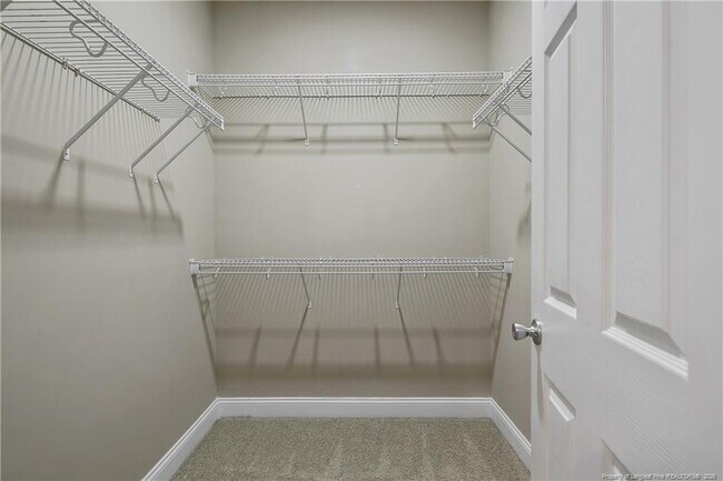 Building Photo - 147 Lamplighter Way