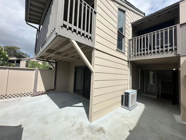 Building Photo - 45-995-995 Wailele Rd