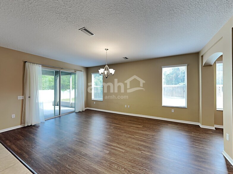 Building Photo - 7512 Tangle Bend Dr