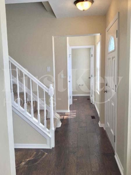 Building Photo - 1616 Hastings Ct