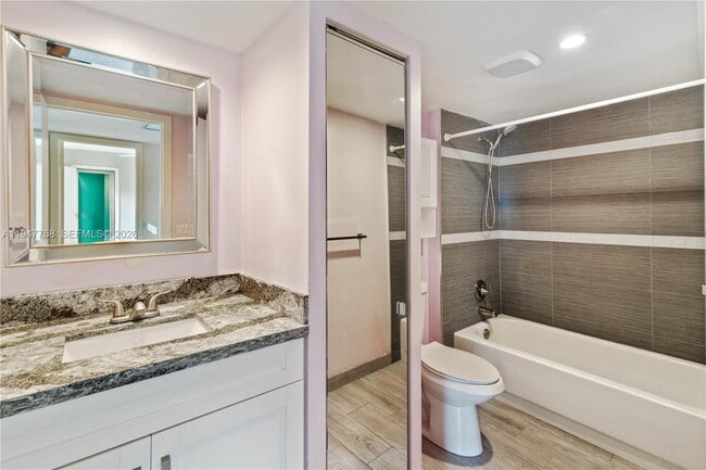 Building Photo - 2588 Garden Ct