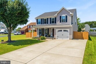 Building Photo - 13922 Rutgers Ct