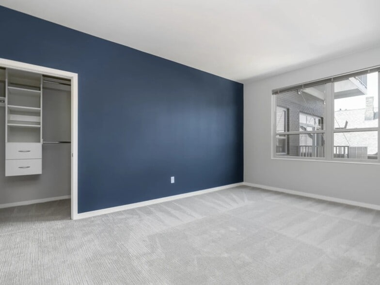 Building Photo - 1623 N Jackson St