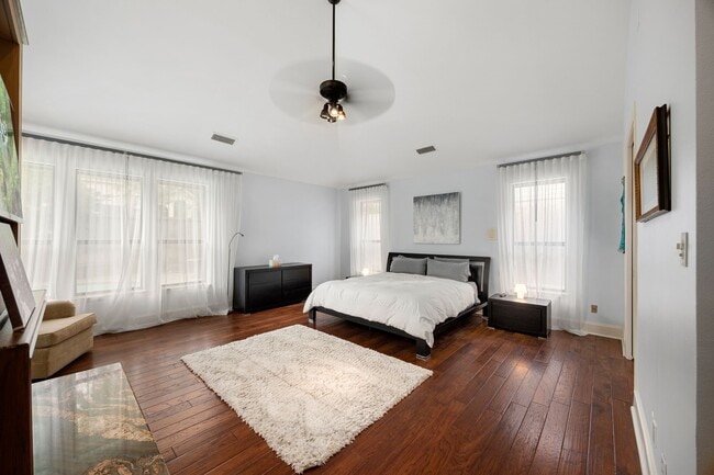 Building Photo - 19823 Sunbridge Ln