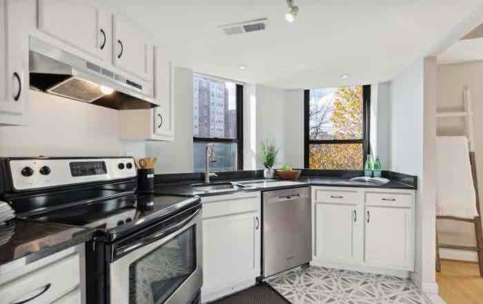 Building Photo - 1115 12th St NW