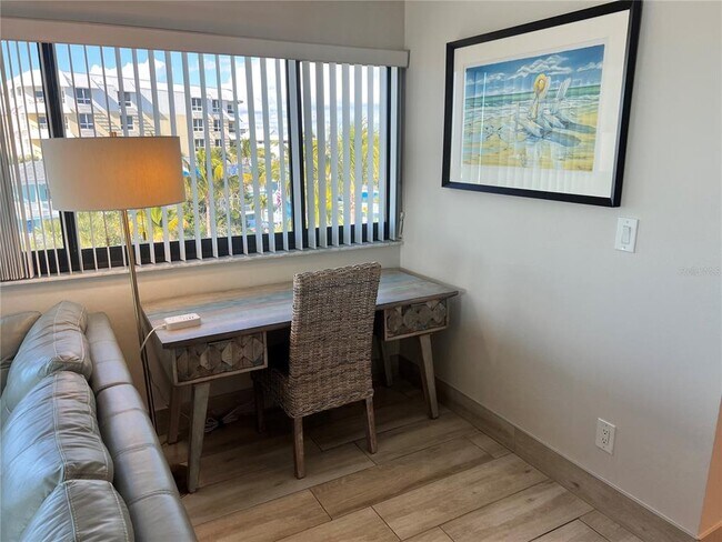 Building Photo - 1001 Point of Rocks Rd