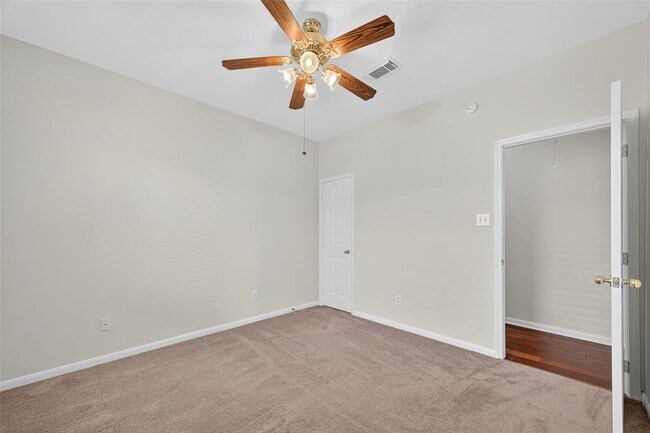 Building Photo - 3491 Cedar Prairie Dr