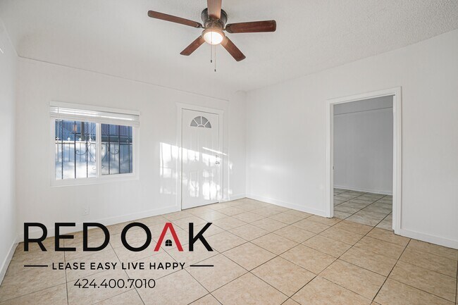 Building Photo - 7404 S Figueroa St