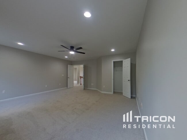 Building Photo - 1 Grimes Dr